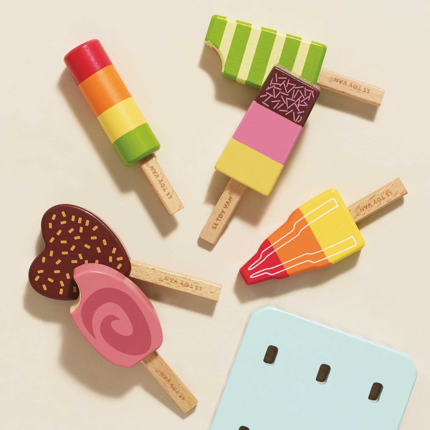 Ice Cream Cones and Lollies Set