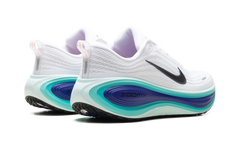 Vomero Plus "White Bright Concord Hyper Turquoise" HV8150 104