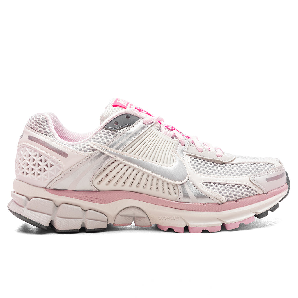 WOMEN'S SHOES