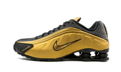 Shox R4 "Metallic Gold" 104265 702