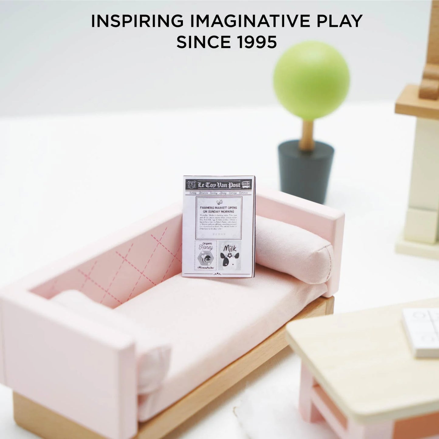 Doll House Sitting Room Furniture Set